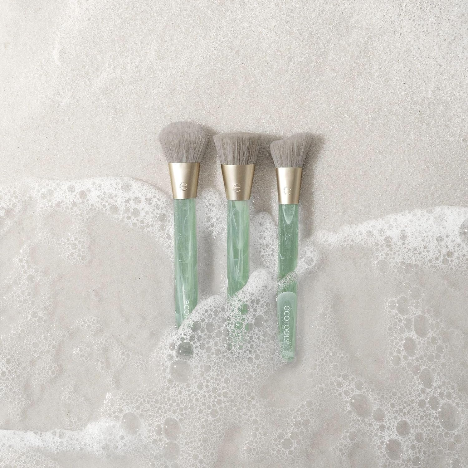 Sea Gems Liquid Finishing Brush