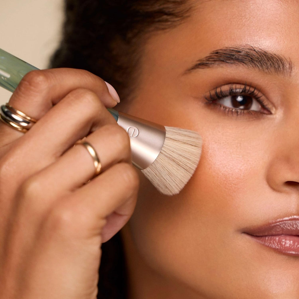 Sea Gems Liquid Finishing Brush