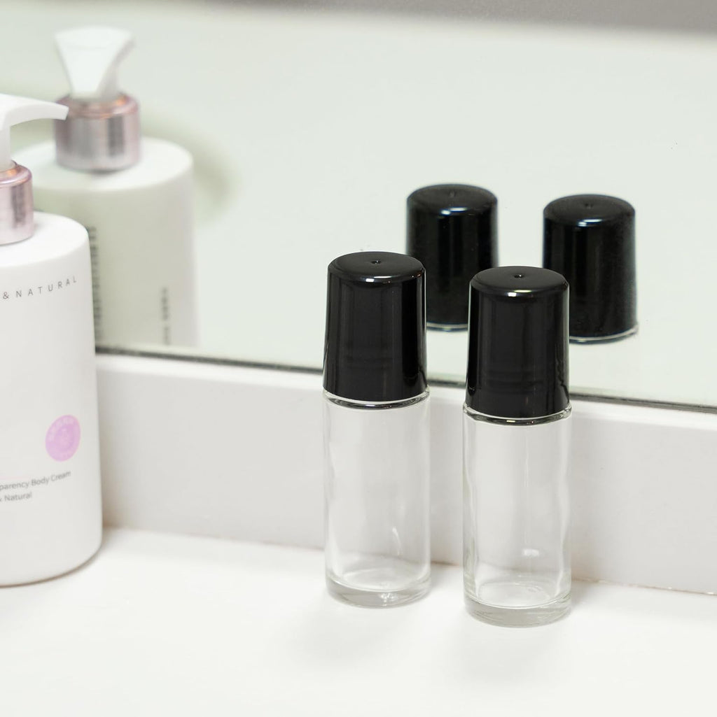 2 PCS Empty Glass Roller Bottles Plastic Roller Ball ，Deodorant Roll on Bottles for Essential Oils, Perfume, Cosmetics （30Ml ） (2Pcs Round)